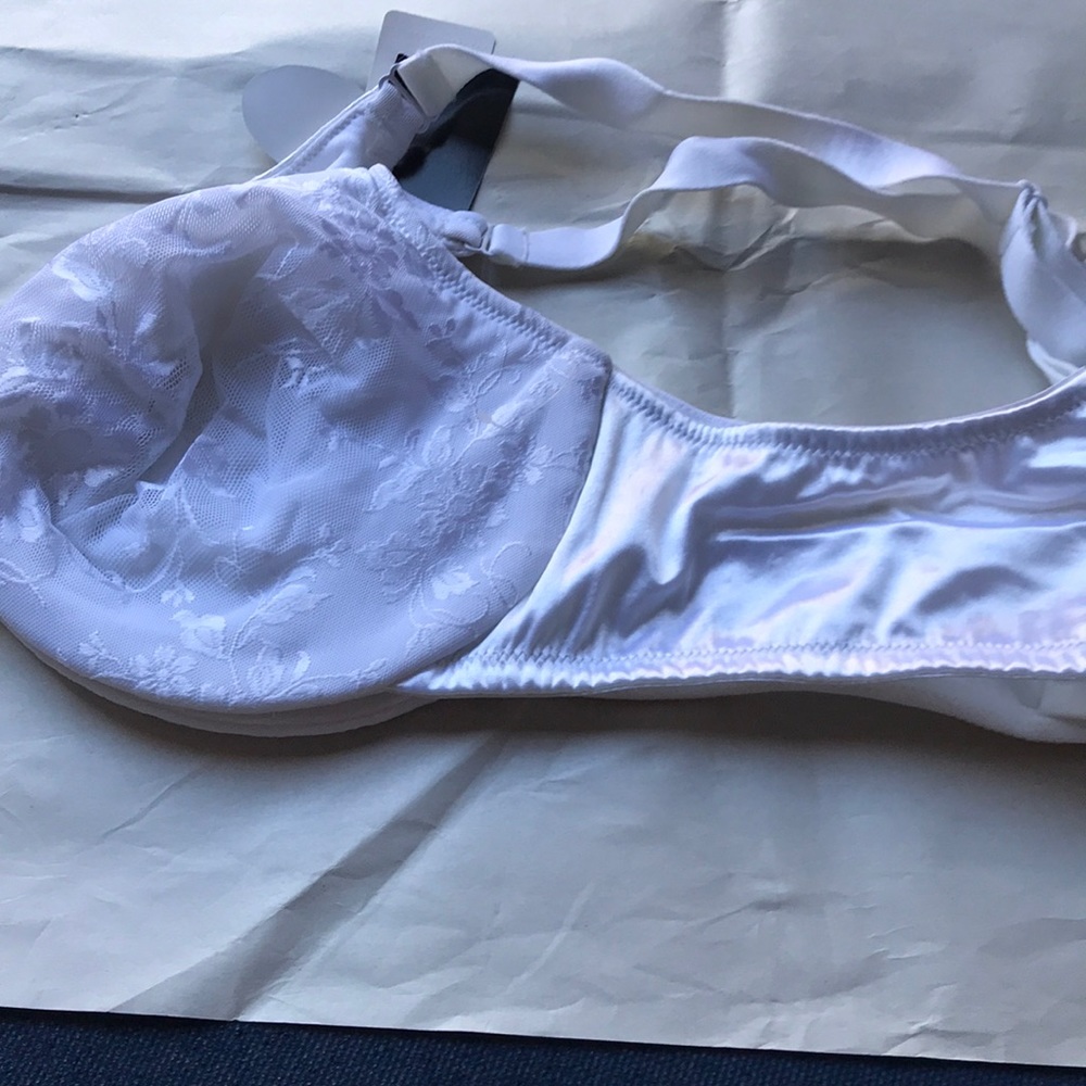 NWT Olga 35033 Signature Support Full Figure Bra W - Picture 2 of 7